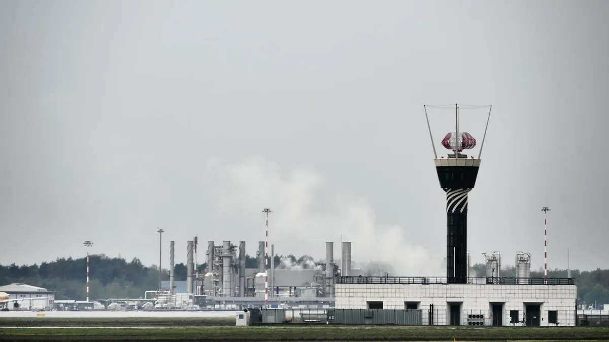 FAA ทุ่ม 875 ล้านดอลลาร์ นำ AI จัดการจราจรทางอากาศ แก้ปัญหาขาดแคลนเจ้าหน้าที่
