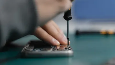 รีวิว Fairphone 6 Plus สมาร์ตโฟนรักษ์โลกที่ซ่อมเองได้ วางขายแล้วในสหรัฐฯ