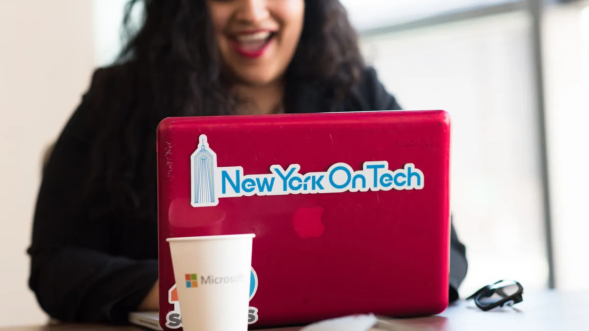 Microsoft อัปเกรด Surface Pro และ Laptop ชิป Snapdragon X2 Plus เริ่มต้น 1,149 ดอลลาร์