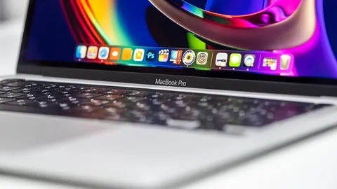 Apple จ่อเปิดตัว MacBook Pro จอ OLED ดีไซน์ใหม่ เบาลงกว่าเดิมอย่างมีนัยสำคัญ