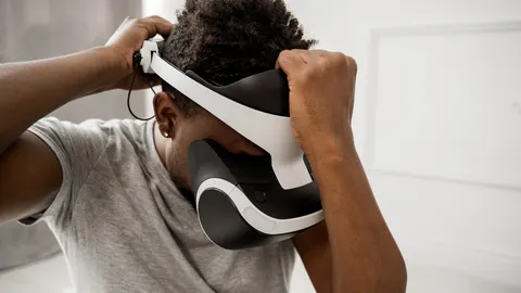 Meta เผยโฉมแว่น VR Glasses น้ำหนักเบา 100 กรัม เคาะราคา 1,299 ดอลลาร์